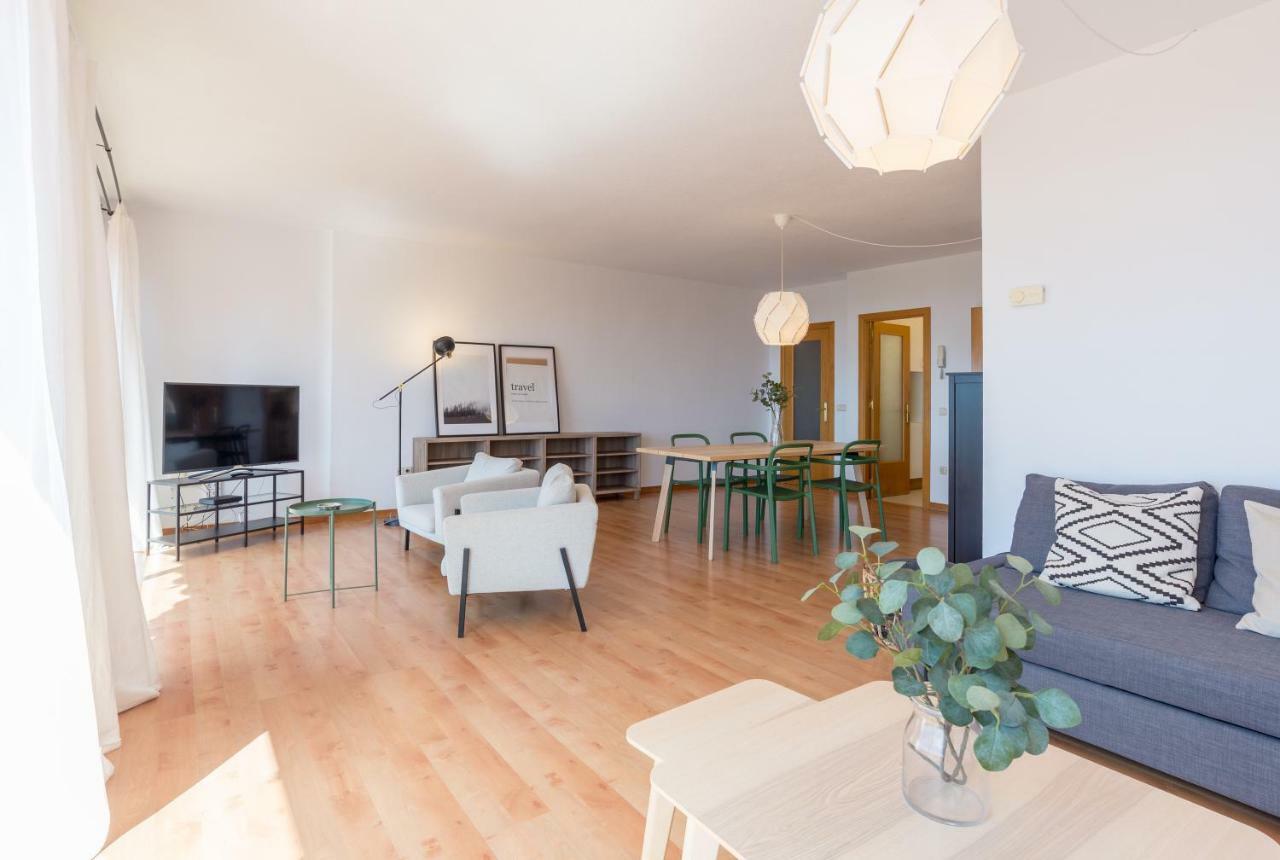 Lu&Cia Jardin Al Mar Apartment Малага Екстериор снимка